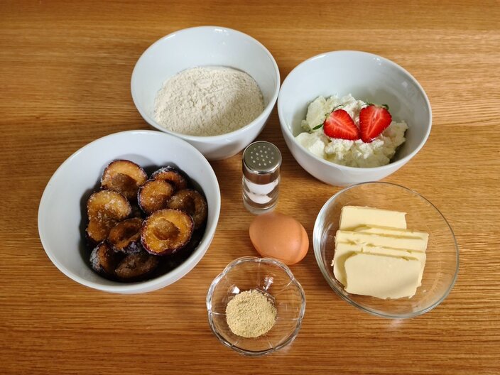 Rezeptblog aus dem Fisser Kochbuch in der Familienregion Serfaus-Fiss-Ladis in Tirol  - selbstgemachte Zwetschkenknödel | © Serfaus-Fiss-Ladis Marketing GmbH