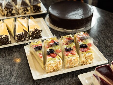 Kuchen der Fisser Bergbahnen Konditorei am Berg Sommerurlaub Serfaus-Fiss-Ladis Tirol | © Serfaus-Fiss-Ladis Marketing GmbH | Rene Raggl