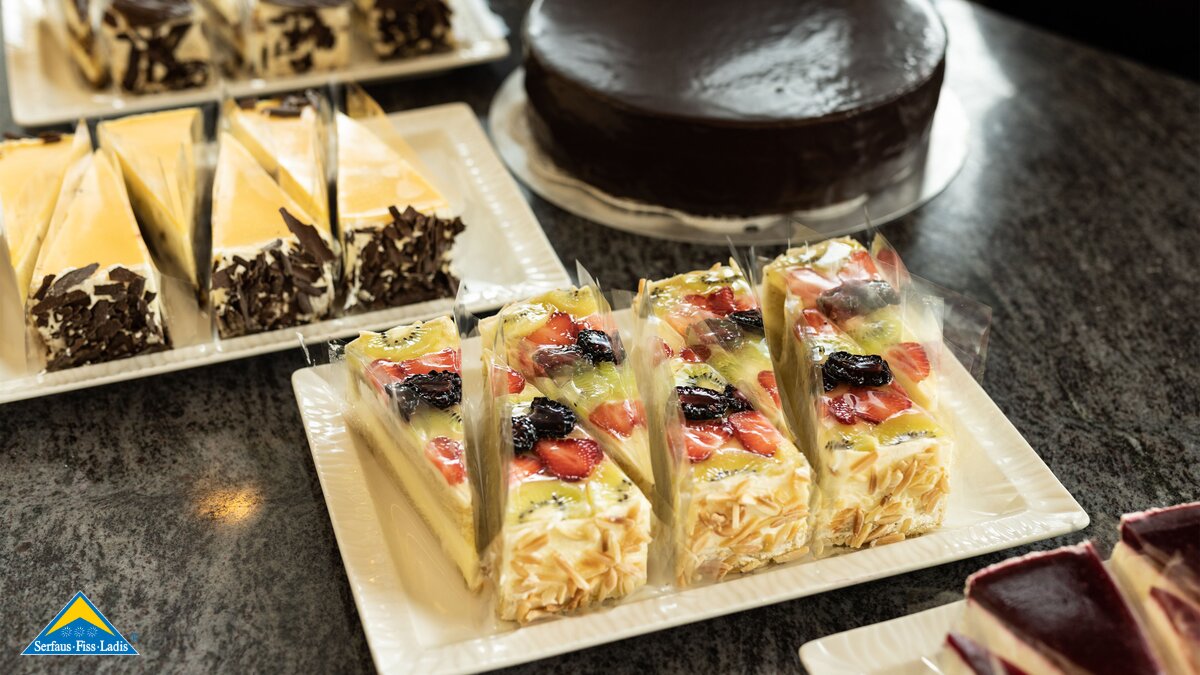 Verschiedene Torten, Kuchen und Strudel | © Serfaus-Fiss-Ladis Marketing GmbH | Rene Raggl