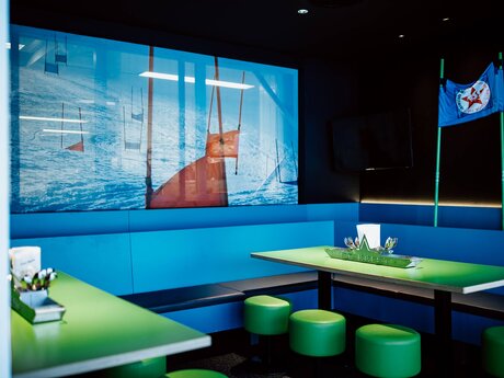 Inszenierter Raum im Starrest Analyse digitale Zeitnehmung Skiunterricht der Skischule Serfaus Winterurlaub Serfaus-Fiss-Ladis Tirol | © Serfaus-Fiss-Ladis Marketing GmbH | Rene Raggl