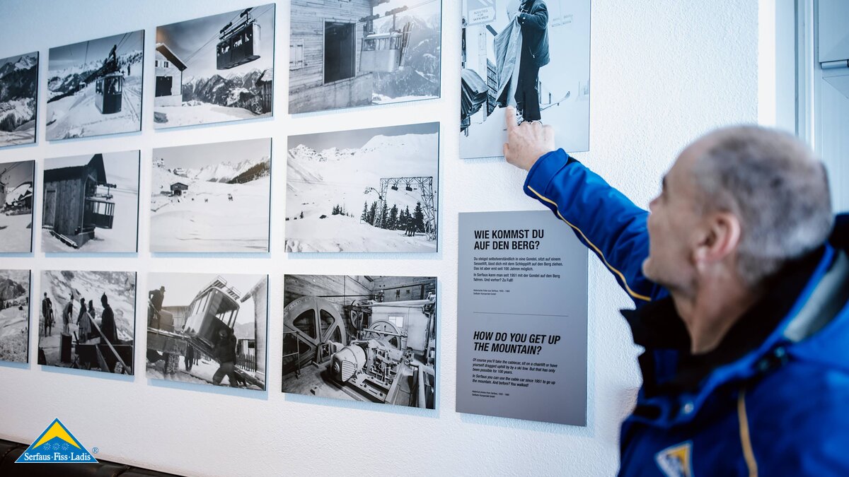 Alte Fotos an den Wänden im Starrest Liftdecken Liftboy Serfaus-Fiss-Ladis in Tirol | © Serfaus-Fiss-Ladis Marketing GmbH