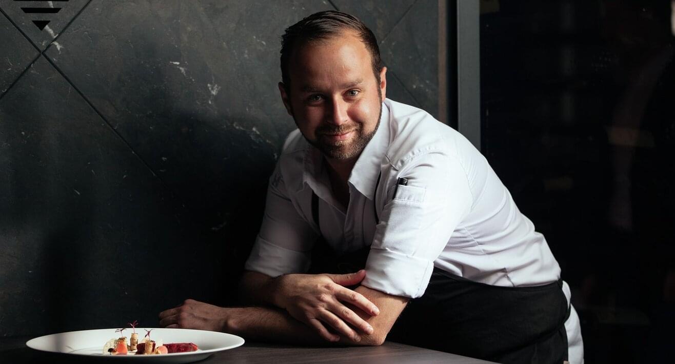 Blog Serfaus-Fiss-Ladis Haubenkoch im Schlosshotel  | © Schlosshotel Fiss | Bureau Rabensteiner