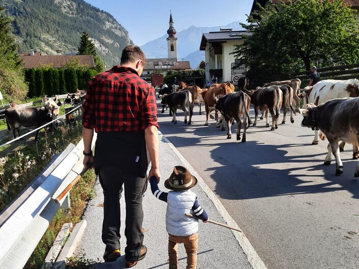 Bauernhöfe in der Familienregion Serfaus-Fiss-Ladis in Tirol Gabriel Netzer Julia Leis Hofladen Verkauf regionale Produkte Belezzahof | © Gabriel Netzer