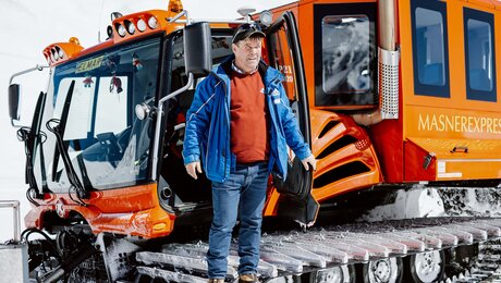 Elmar und sein Masner Express sind eine Institution in Serfaus-Fiss-Ladis | © Serfaus-Fiss-Ladis Marketing GmbH | Rene Raggl