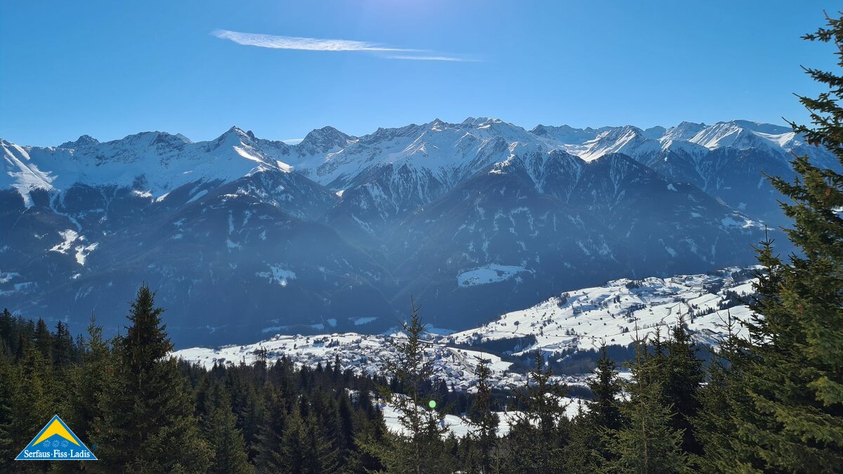 Winterwandern rund um Fiss Winterurlaub in Fiss Skiregion Serfaus-Fiss-Ladis in Tirol | © Serfaus-Fiss-Ladis Marketing GmbH