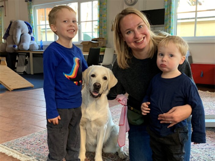 Rätselblöcke Sticker Abenteuerberge Thomas Brezina Erlös Spende an Familie Haas Partner-Hunde Österreich Familienregion Sommerurlaub Serfaus-Fiss-Ladis in Tirol | © Martina Haas