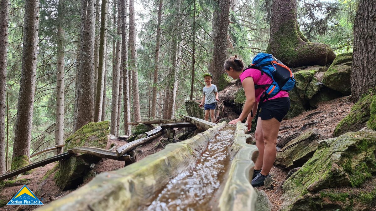 Am Wasserwandersteig in Ladis erfährt man viel über das Thema Wasser | © Serfaus-Fiss-Ladis Marketing GmbH