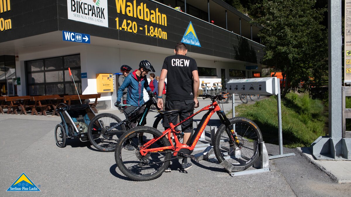 Bikepark Serfaus-Fiss-Ladis in Tirol Verleih E-Bikes Ladetation Bike Energy | © Serfaus-Fiss-Ladis Marketing GmbH | Andreas Kirschner