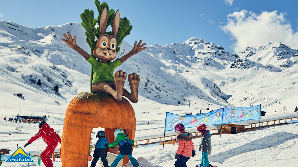 Übungstrails für Anfängerkinder in der Kinderschneealm Skikurs im Skigebiet Serfaus-Fiss-Ladis in Tirol | © Skischule Serfaus