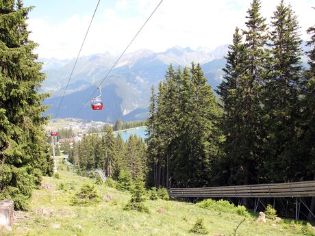 Blick auf Högsee mit Alpkopfbahn in Serfaus-Fiss-Ladis in Tirol | © Serfaus-Fiss-Ladis Marketing GmbH