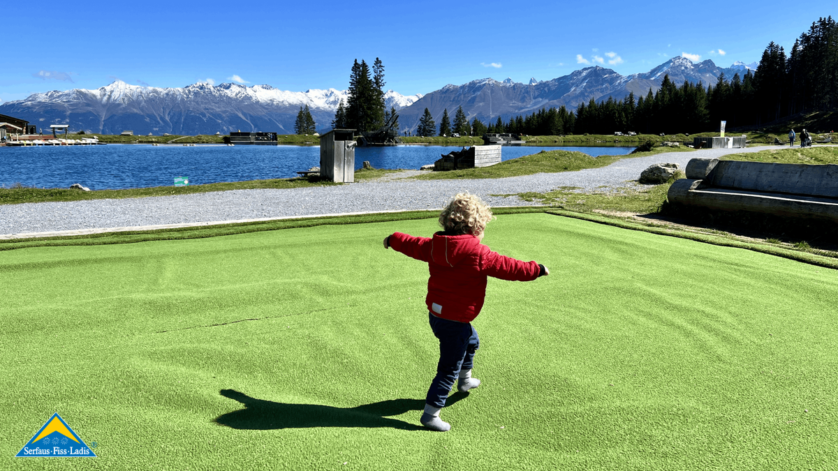 Im Erlebnispark Hög gibt es viele Attraktionen. Eine davon ist die Wabbelwiese. | © unaufschiebbar.de