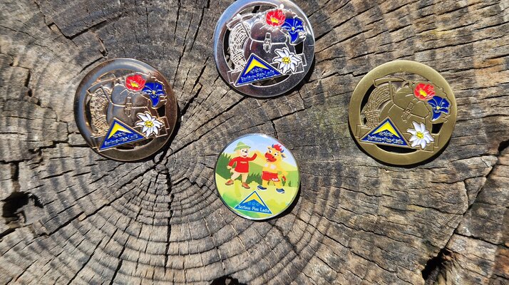 Wandernadel für fleißige Wanderer in der Region Serfaus-Fiss-Ladis | © Serfaus-Fiss-Ladis Marketing GmbH | Andreas Kirschner