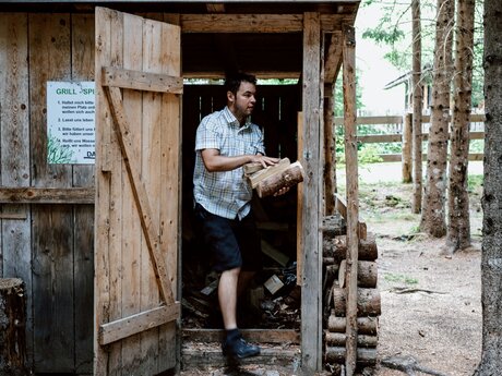 Einfaches Grillen in Serfaus-Fiss-Ladis im Grillpark Rabuschl | ©  Serfaus-Fiss-Ladis Marketing GmbH | Rene Raggl