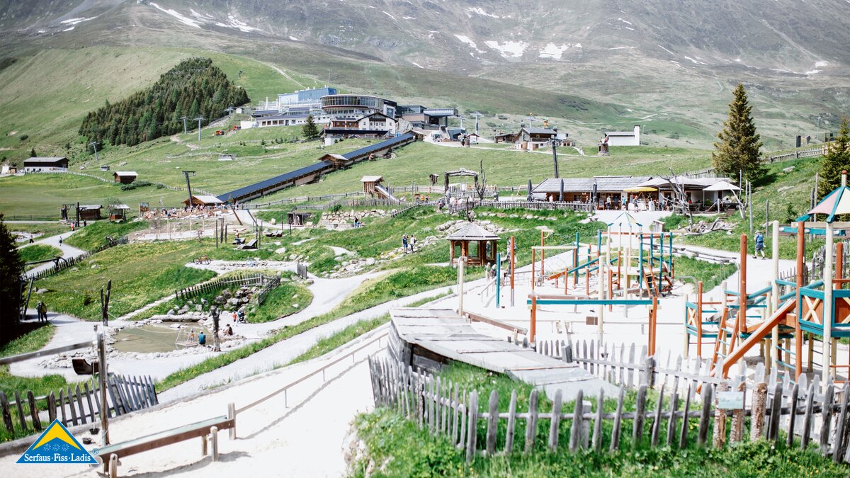 Wasser-, Sand- und Steinspielplätzen. | ©  Serfaus-Fiss-Ladis Marketing GmbH | Rene Raggl