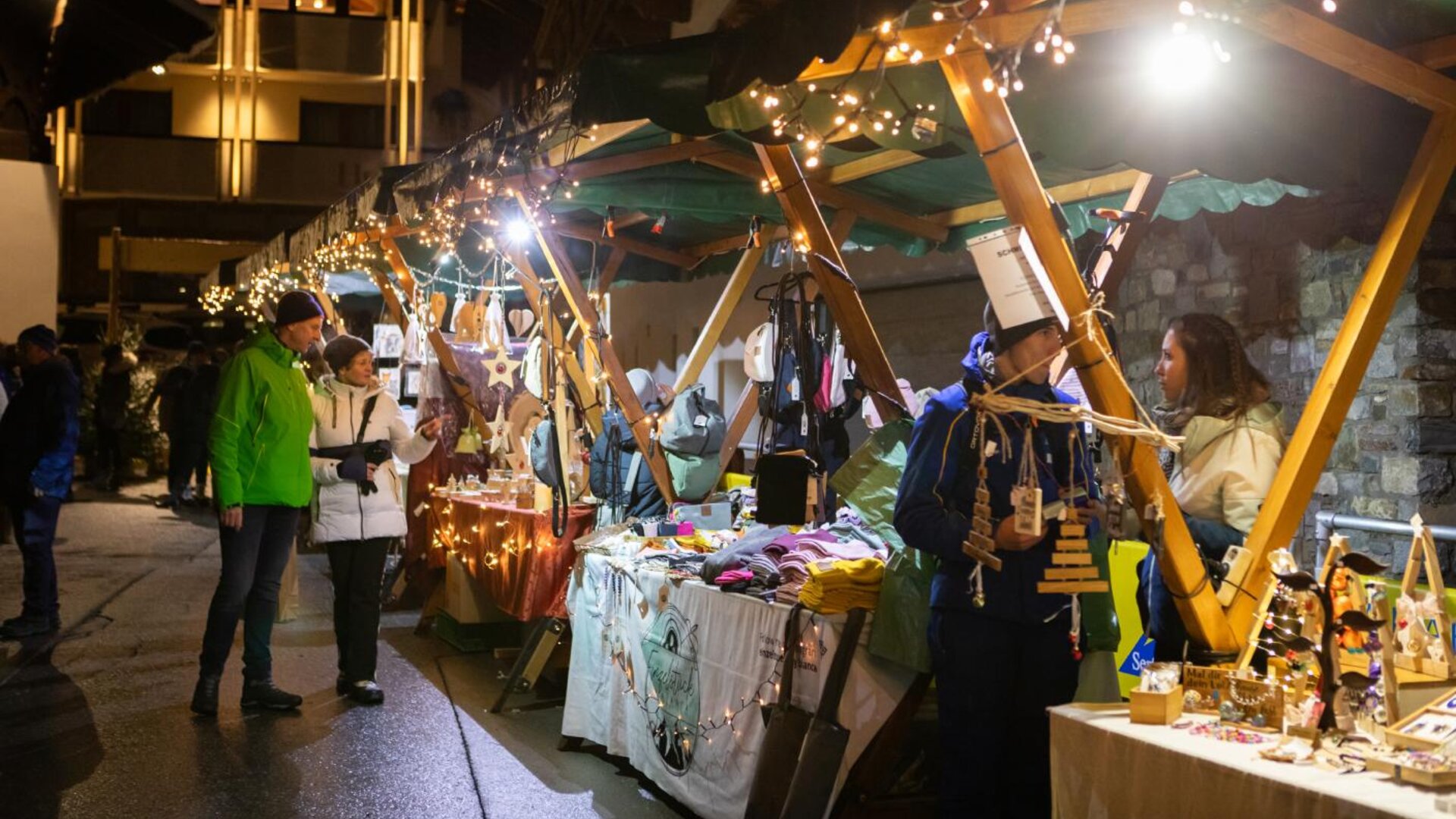 Weihnachtsmarkt Stand | © Serfaus-Fiss-Ladis