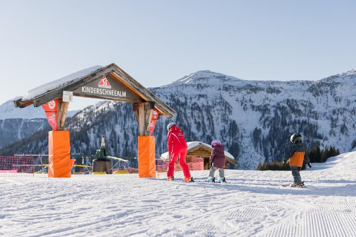 Kinderschneealm | © (c) Seilbahn Komperdell GmbH_Fabian Schirgi