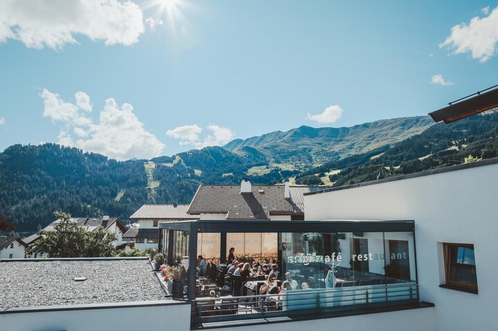 (c)_LeiterMichael_Stüberl_Terasse-8