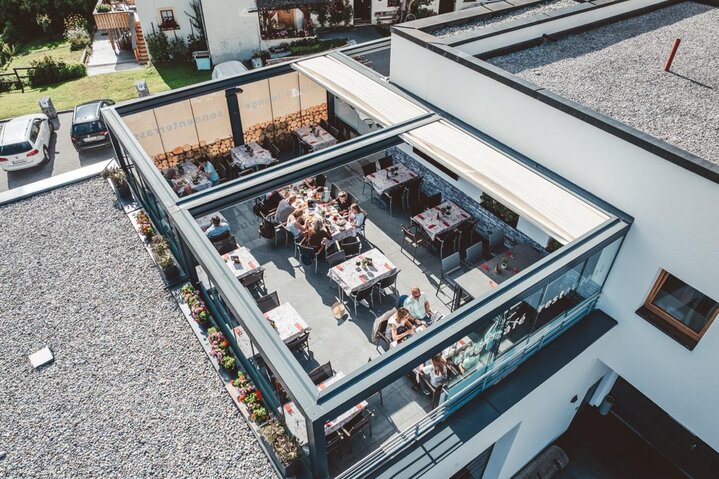 Groß ((c)_LeiterMichael_Stüberl_Terasse-5)