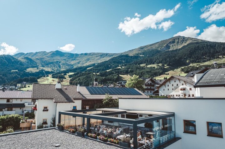 Groß ((c)_LeiterMichael_Stüberl_Terasse-7)