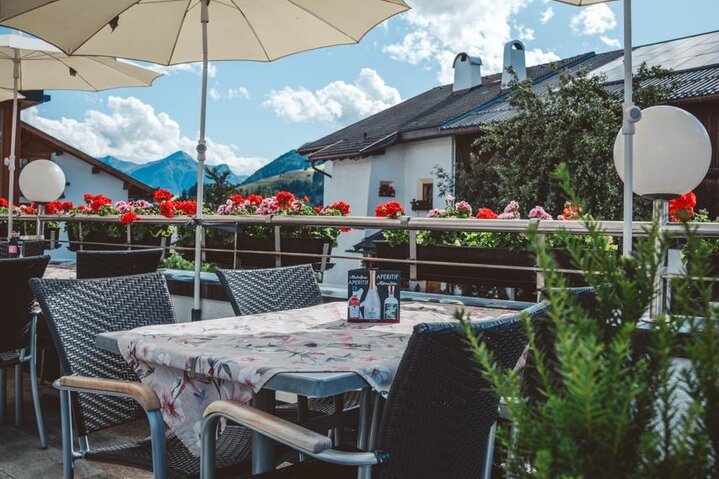 Groß ((c)_LeiterMichael_Stüberl_Terasse-12)