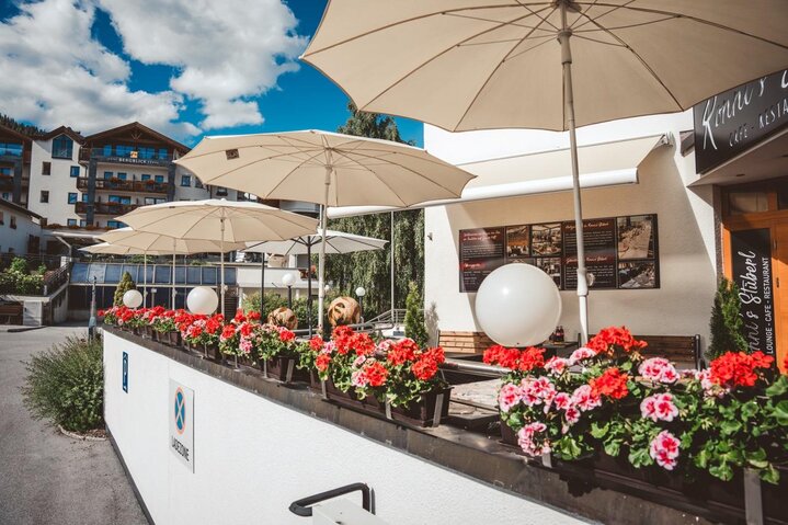 Groß ((c)_LeiterMichael_Stüberl_Terasse-22)