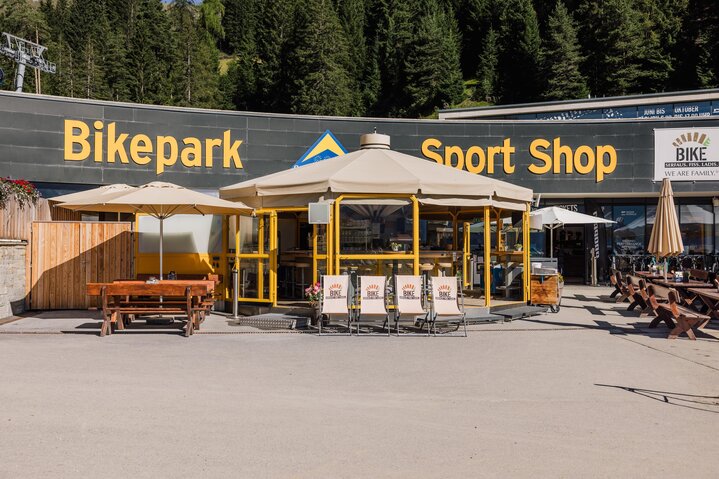 001_(C)Fabian-Schirgi__W3A0437