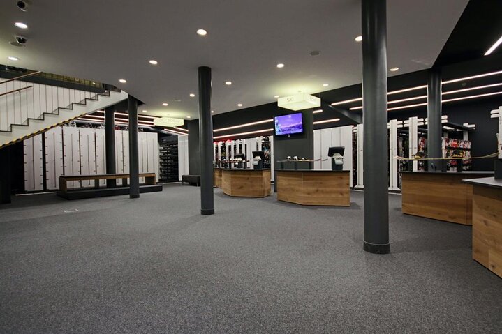 Ski & Snowboard Verleih