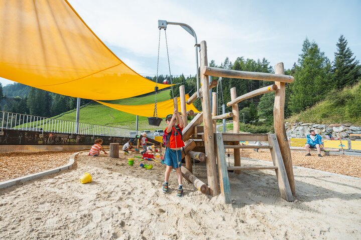 Wasser- und Sandspielwelt